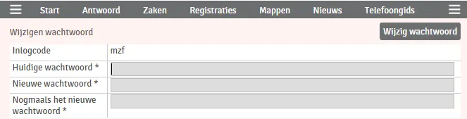 Het scherm Wijzigen wachtwoord zoals dat vanuit het profielscherm wordt geopend: bovenaan het hoofdmenu met Start, Antwoord, Zaken, Registraties, Mappen, Nieuws en Telefoongids, rechtsboven de knop Wijzig wachtwoord, en daaronder de velden Inlogcode, Huidige wachtwoord, Nieuwe wachtwoord en Nogmaals het nieuwe wachtwoord.